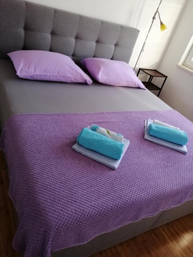 Apartment Mery Trogir Eksteriør billede